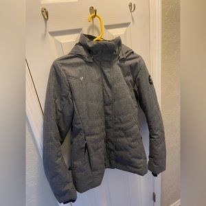 Obermyer woman’s grey ski jacket
